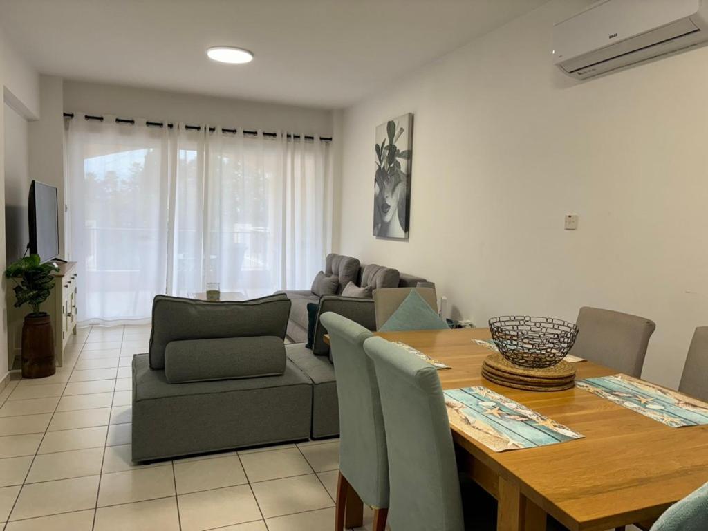 Cozy Apartment In Paphos Beautiful Complex Exteriér fotografie